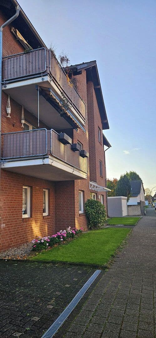 Prodej bytu 4+kk 139 m², Duisburg, Severní Porýní-Vestfálsko Prodej bytu 4+kk 139 m², Duisburg, Severní Porýní-Vestfálsko