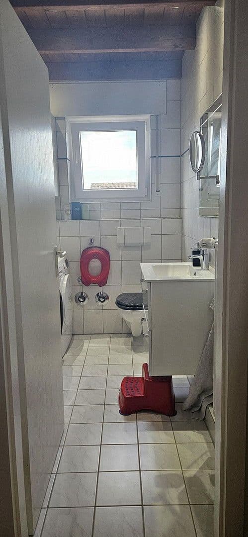 Prodej bytu 4+kk 139 m², Duisburg, Severní Porýní-Vestfálsko Prodej bytu 4+kk 139 m², Duisburg, Severní Porýní-Vestfálsko