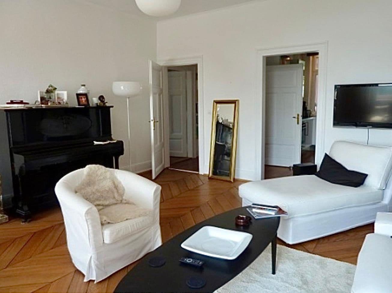 Pronájem bytu 3+1 101 m², Kronberg im Taunus, Hessen Pronájem bytu 3+1 101 m², Kronberg im Taunus, Hessen