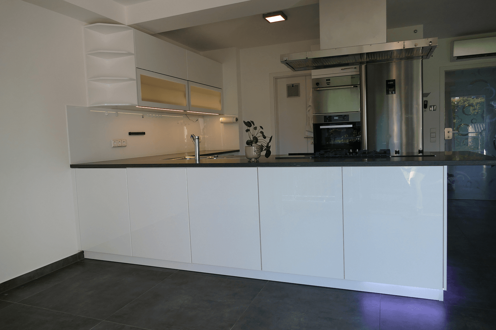 Prodej bytu 4+kk 97 m², Ludwigsburger Straße 11, Schwaikheim, Bádensko-Württembersko Prodej bytu 4+kk 97 m², Ludwigsburger Straße 11, Schwaikheim, Bádensko-Württembersko