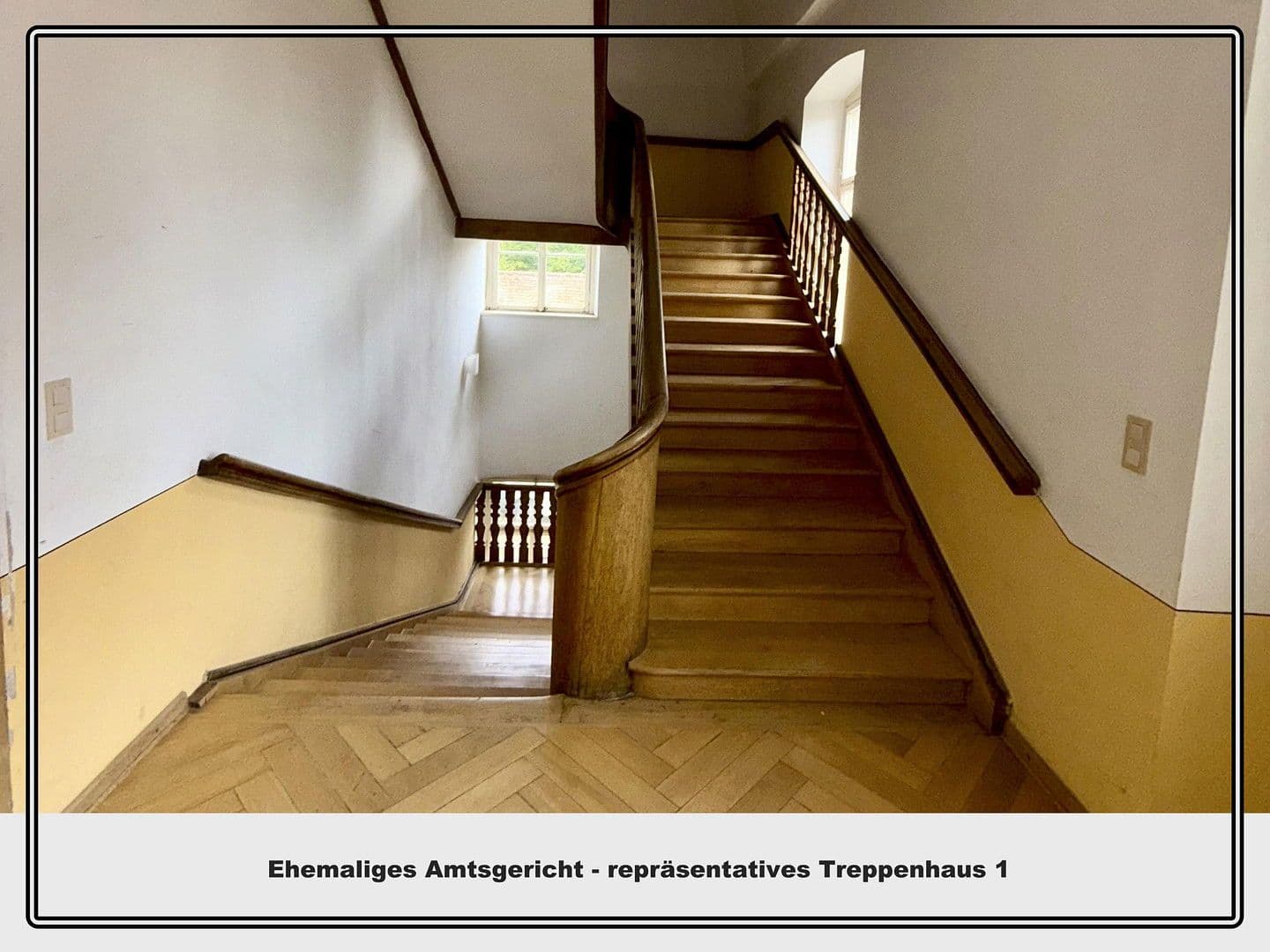 Pronájem kanceláře 127 m², Adelhofer Straße, Uffenheim, Bavorsko Pronájem kanceláře 127 m², Adelhofer Straße, Uffenheim, Bavorsko