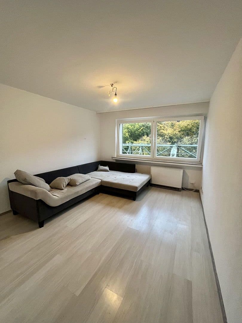 Pronájem bytu 2+1 46 m², Am Brögel 4, Wuppertal, Severní Porýní-Vestfálsko Pronájem bytu 2+1 46 m², Am Brögel 4, Wuppertal, Severní Porýní-Vestfálsko