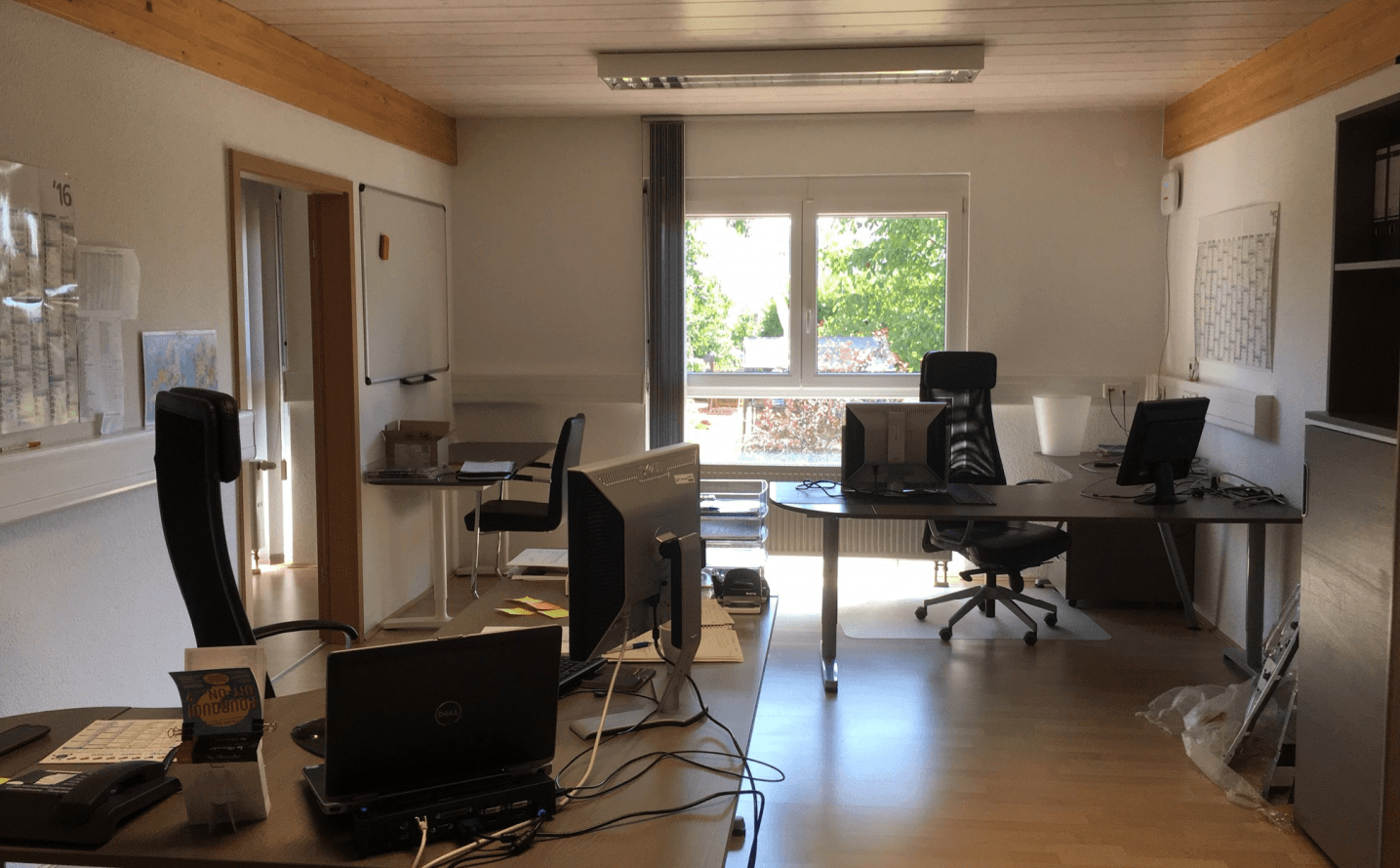 Pronájem kanceláře 120 m², Wagnerstr. 25, Durmersheim, Bádensko-Württembersko Pronájem kanceláře 120 m², Wagnerstr. 25, Durmersheim, Bádensko-Württembersko