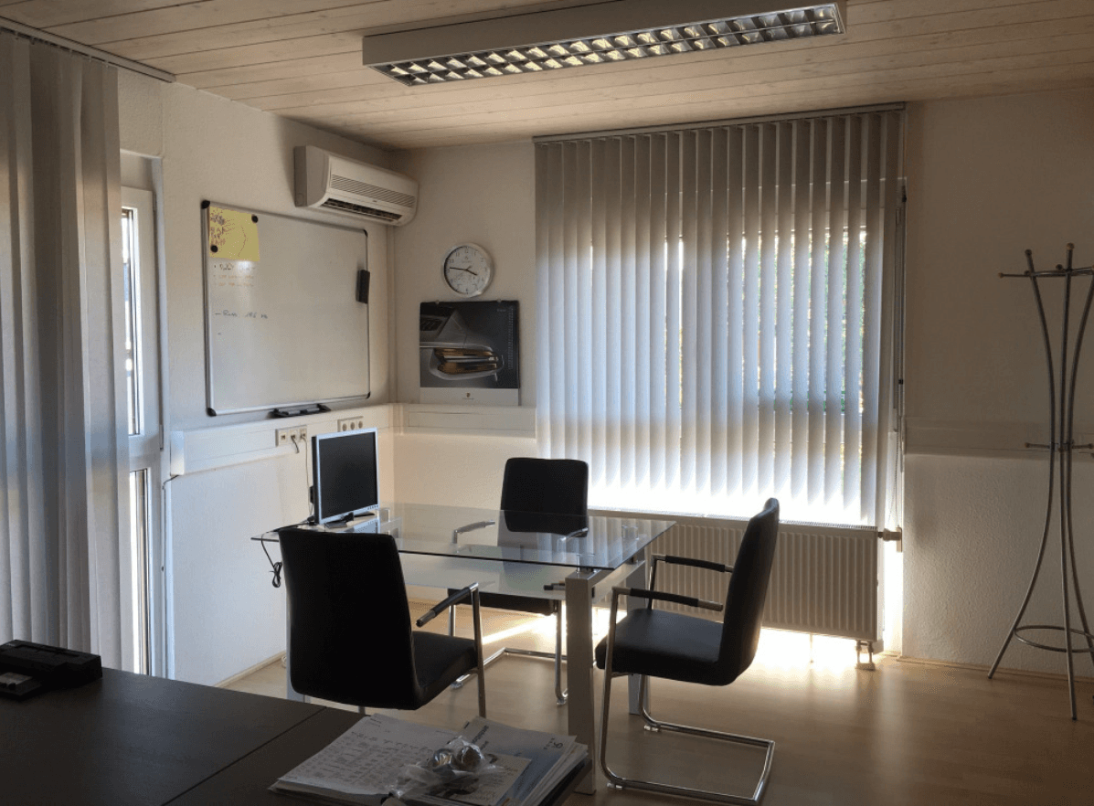 Pronájem kanceláře 120 m², Wagnerstr. 25, Durmersheim, Bádensko-Württembersko Pronájem kanceláře 120 m², Wagnerstr. 25, Durmersheim, Bádensko-Württembersko