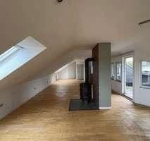 Prodej domu 760 m², pozemek 883 m², Hildesheim, Dolní Sasko Prodej domu 760 m², pozemek 883 m², Hildesheim, Dolní Sasko