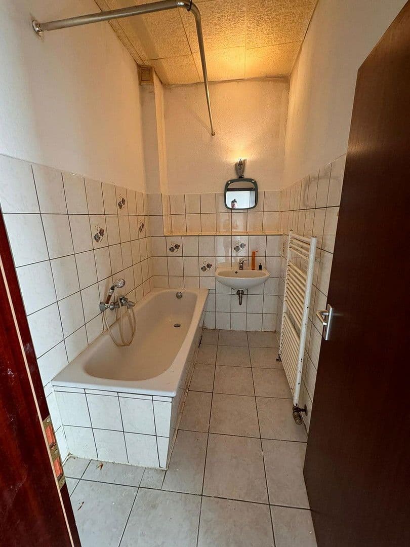 Pronájem bytu 3+1 70 m², Salierstr. 59, Pforzheim, Bádensko-Württembersko Pronájem bytu 3+1 70 m², Salierstr. 59, Pforzheim, Bádensko-Württembersko