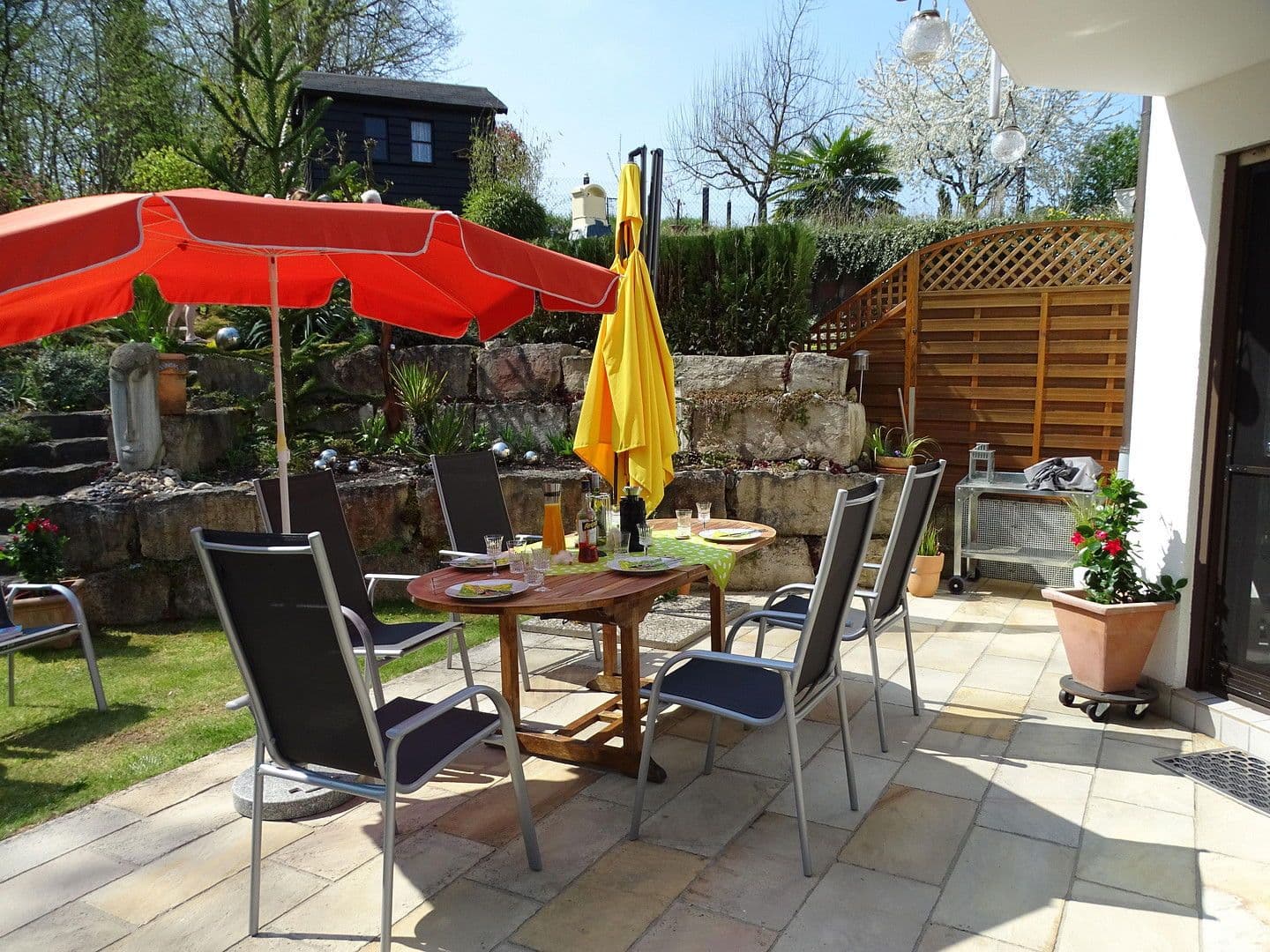 Prodej domu 125 m², pozemek 274 m², Sinsheim, Bádensko-Württembersko Prodej domu 125 m², pozemek 274 m², Sinsheim, Bádensko-Württembersko