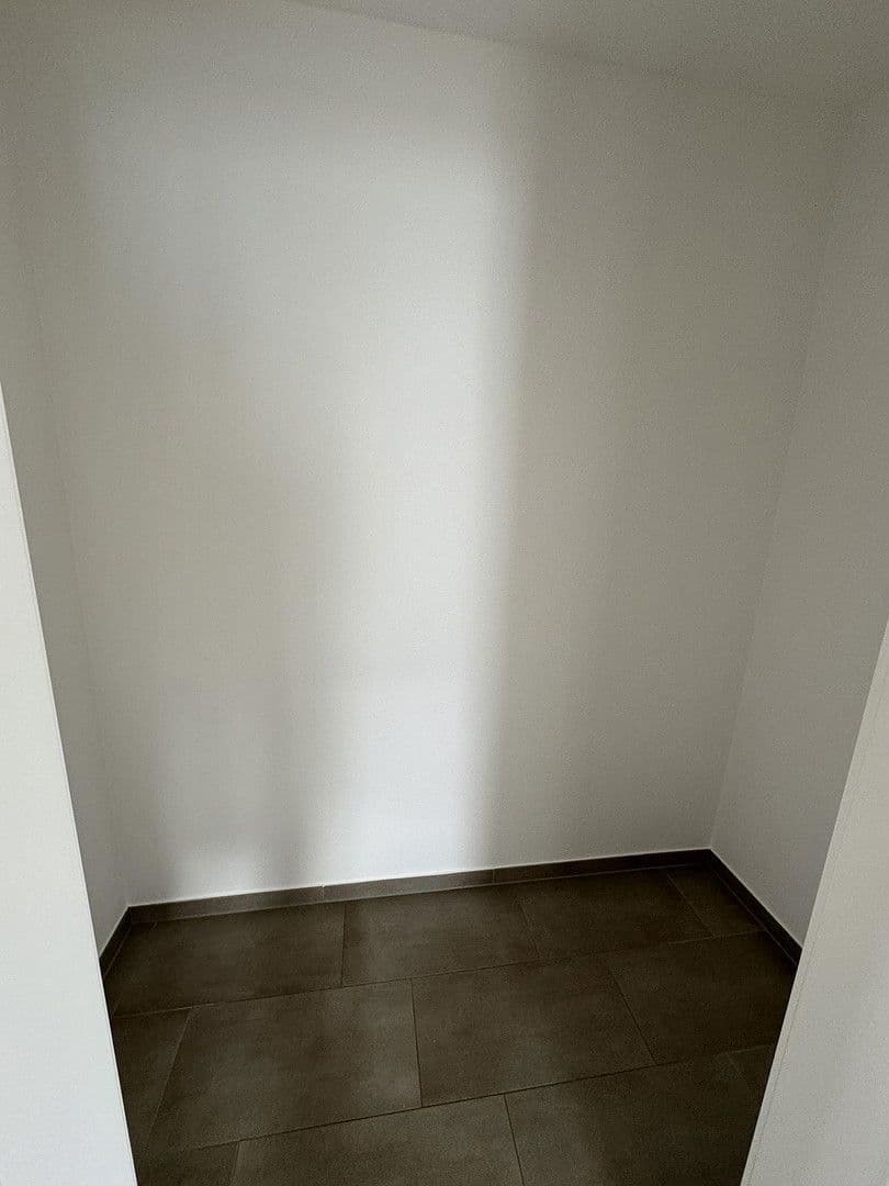 Pronájem bytu 2+1 70 m², Münchener Straße 29, Grafing, Bavorsko Pronájem bytu 2+1 70 m², Münchener Straße 29, Grafing, Bavorsko