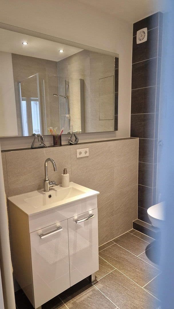 Prodej bytu 2+1 44 m², Zirndorf, Bavorsko Prodej bytu 2+1 44 m², Zirndorf, Bavorsko