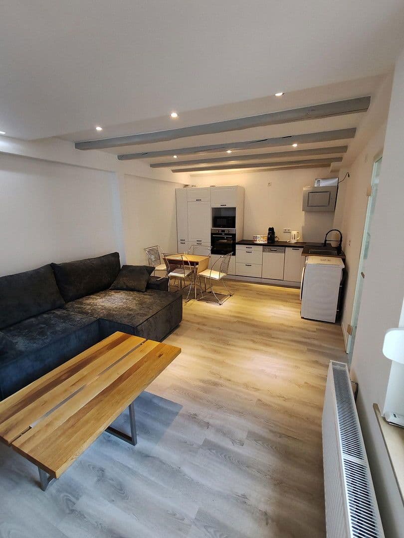 Prodej bytu 2+1 44 m², Zirndorf, Bavorsko Prodej bytu 2+1 44 m², Zirndorf, Bavorsko