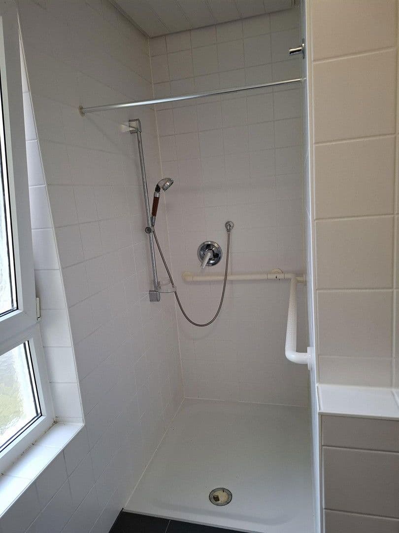 Pronájem bytu 2+1 63 m², Korntal-Münchingen, Bádensko-Württembersko Pronájem bytu 2+1 63 m², Korntal-Münchingen, Bádensko-Württembersko