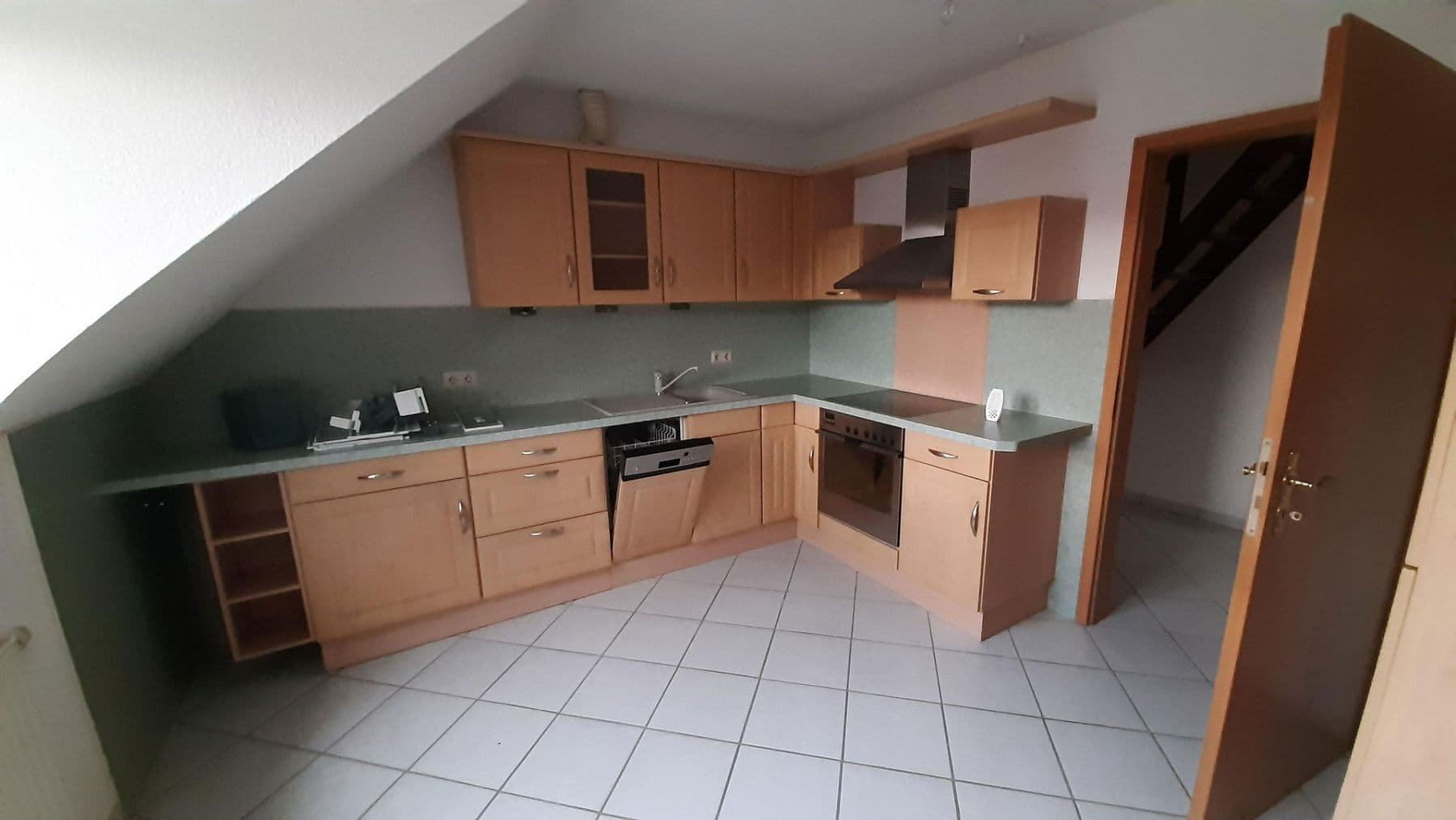 Pronájem bytu 5+1 152 m², Waltershausen, Durynsko Pronájem bytu 5+1 152 m², Waltershausen, Durynsko