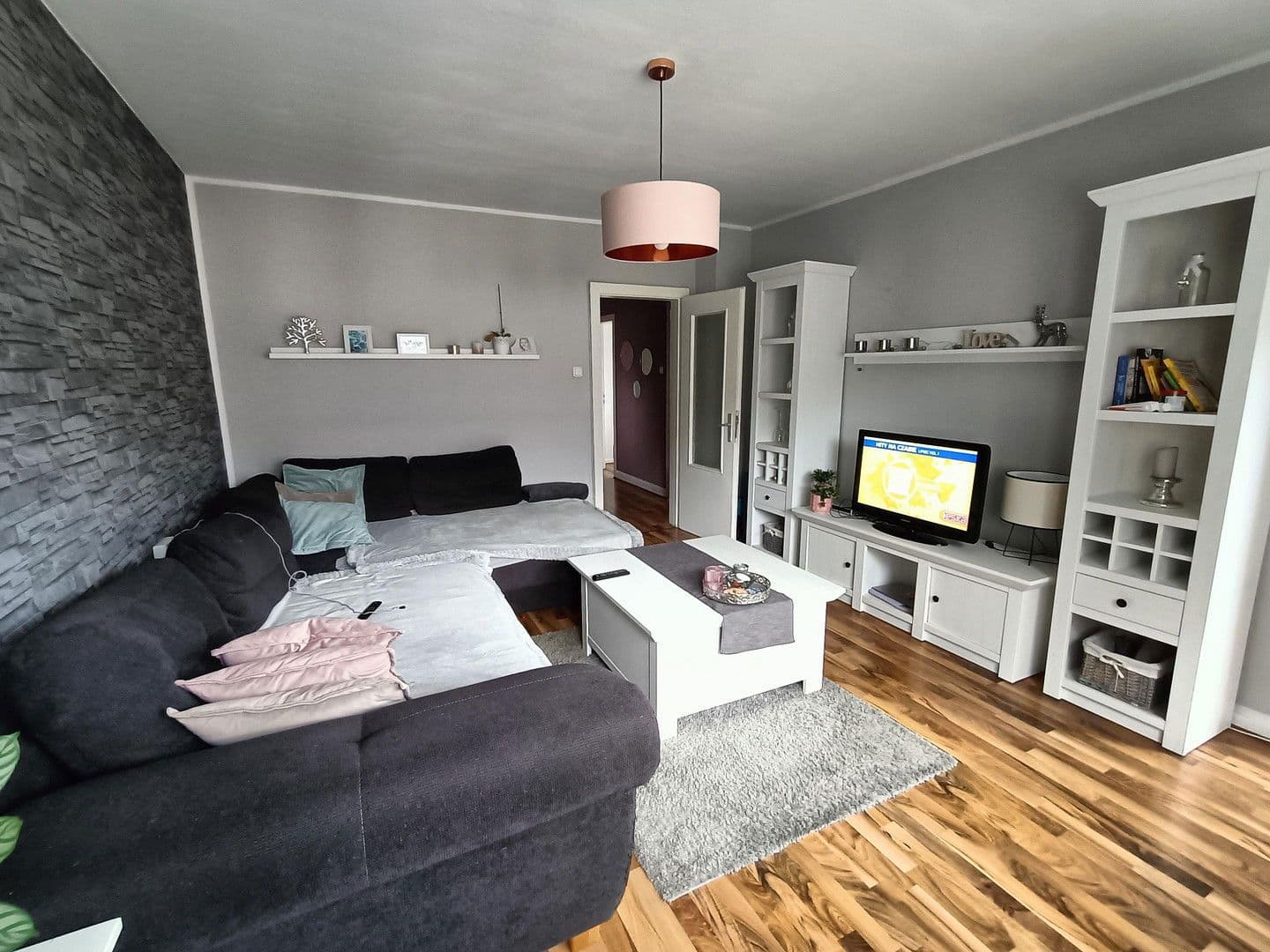 Pronájem bytu 4+1 73 m², Reventlouallee 27, Kellinghusen, Šlesvicko-Holštýnsko Pronájem bytu 4+1 73 m², Reventlouallee 27, Kellinghusen, Šlesvicko-Holštýnsko