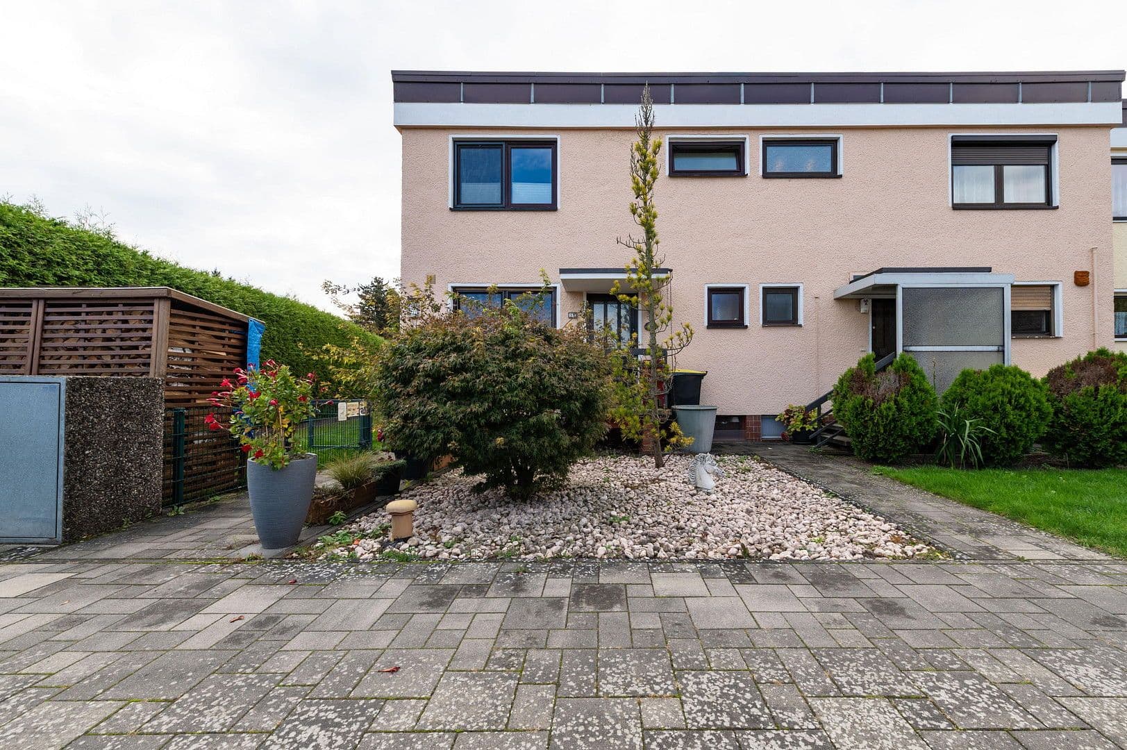 Prodej domu 95 m², pozemek 350 m², Berlin, Berlín Prodej domu 95 m², pozemek 350 m², Berlin, Berlín