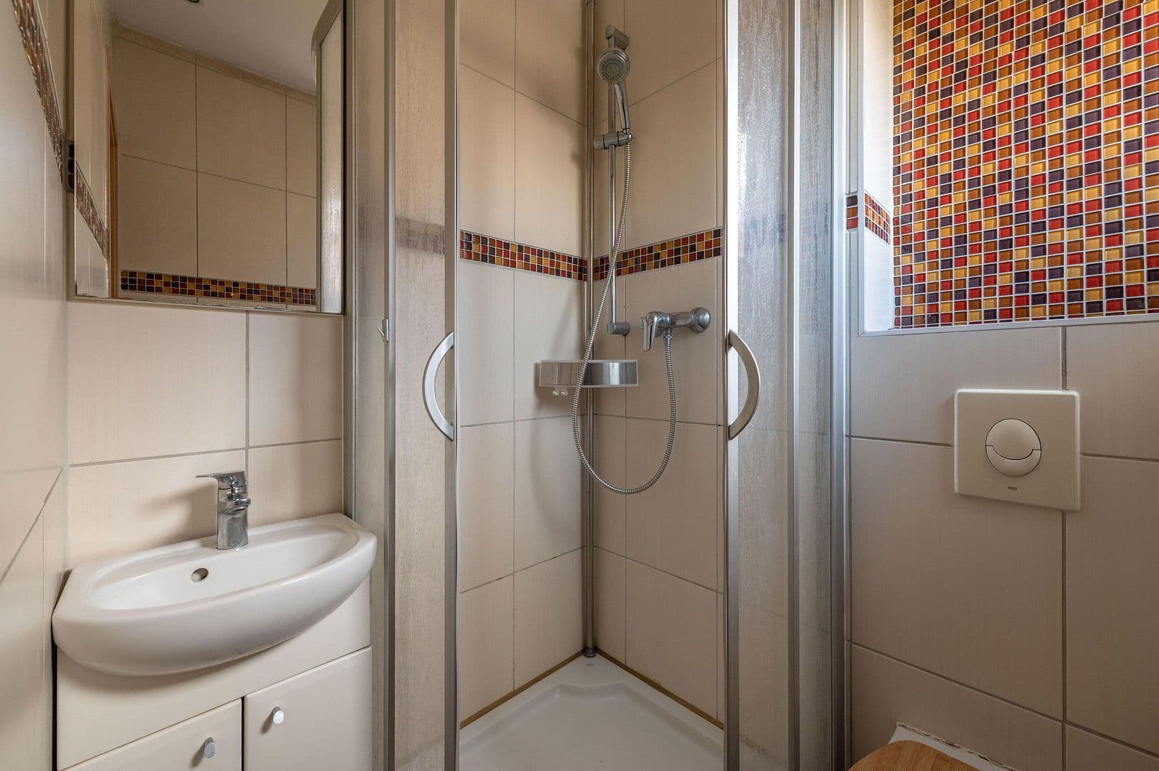 Prodej domu 95 m², pozemek 350 m², Berlin, Berlín Prodej domu 95 m², pozemek 350 m², Berlin, Berlín