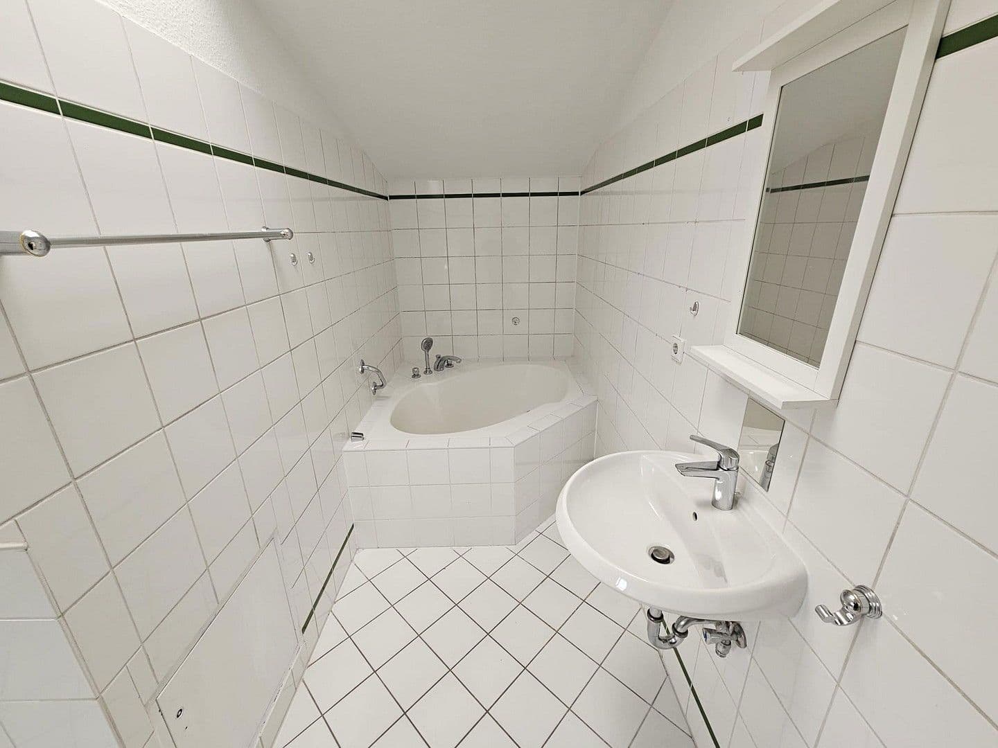 Pronájem bytu 2+1 66 m², Bausdorfstraße 1, Berlin, Berlín Pronájem bytu 2+1 66 m², Bausdorfstraße 1, Berlin, Berlín