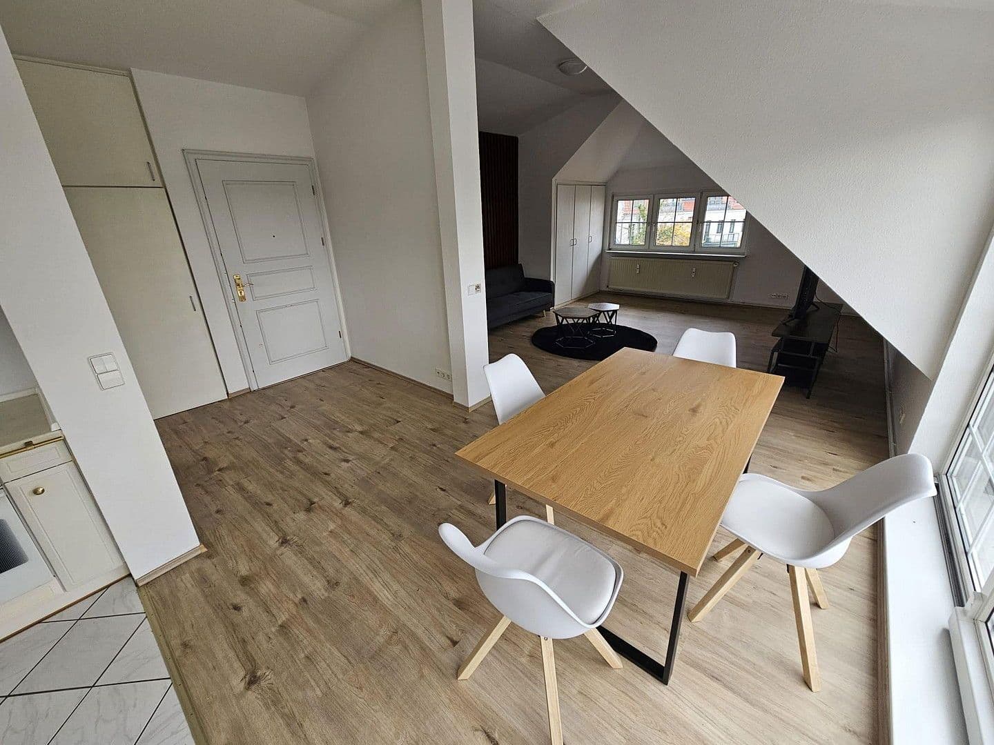 Pronájem bytu 2+1 66 m², Bausdorfstraße 1, Berlin, Berlín Pronájem bytu 2+1 66 m², Bausdorfstraße 1, Berlin, Berlín