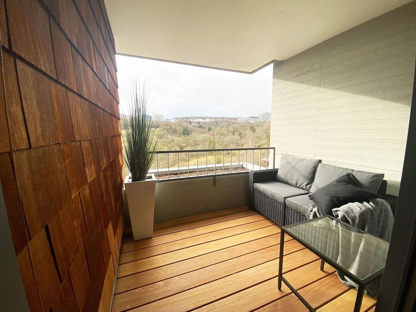 Pronájem bytu 2+1 45 m², Tübingen, Bádensko-Württembersko Pronájem bytu 2+1 45 m², Tübingen, Bádensko-Württembersko