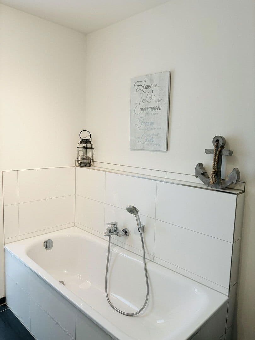 Pronájem bytu 3+1 94 m², Hamburg, Hamburg Pronájem bytu 3+1 94 m², Hamburg, Hamburg