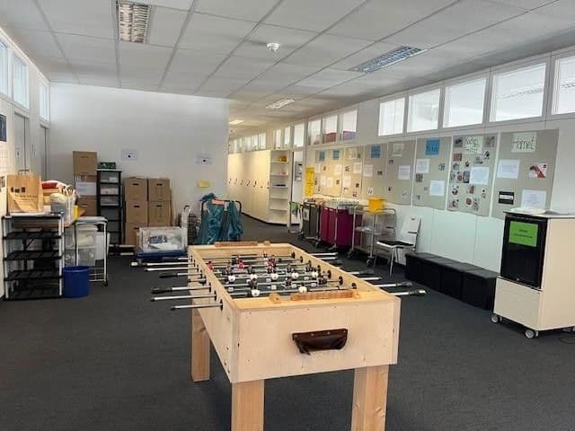 Pronájem kanceláře 270 m², Breitwiesenstraße 13, Stuttgart, Bádensko-Württembersko Pronájem kanceláře 270 m², Breitwiesenstraße 13, Stuttgart, Bádensko-Württembersko