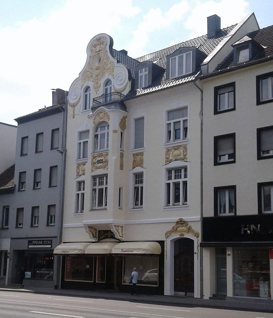 Pronájem bytu 5+1 184 m², Bismarckstraße 47, Mönchengladbach, Severní Porýní-Vestfálsko Pronájem bytu 5+1 184 m², Bismarckstraße 47, Mönchengladbach, Severní Porýní-Vestfálsko