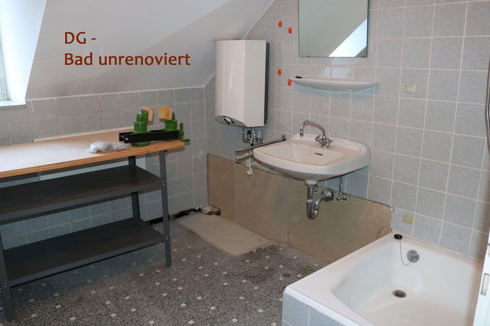 Prodej domu 520 m², pozemek 629 m², Bad Berneck im Fichtelgebirge, Bavorsko Prodej domu 520 m², pozemek 629 m², Bad Berneck im Fichtelgebirge, Bavorsko