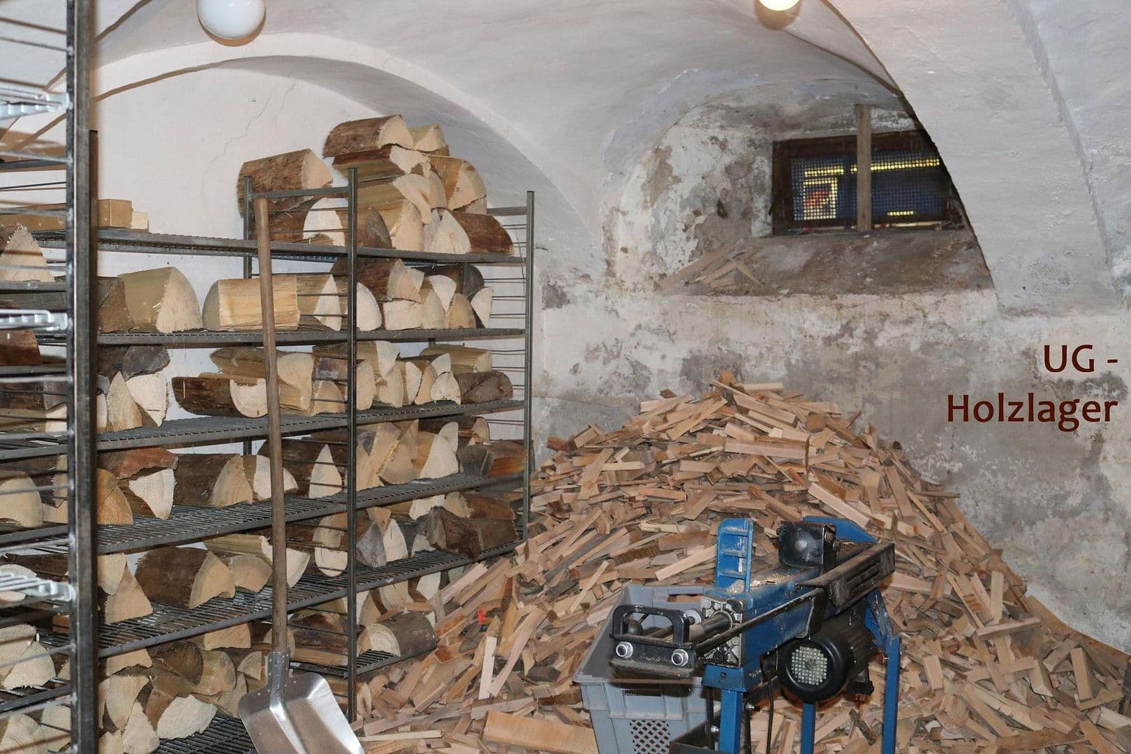 Prodej domu 520 m², pozemek 629 m², Bad Berneck im Fichtelgebirge, Bavorsko Prodej domu 520 m², pozemek 629 m², Bad Berneck im Fichtelgebirge, Bavorsko