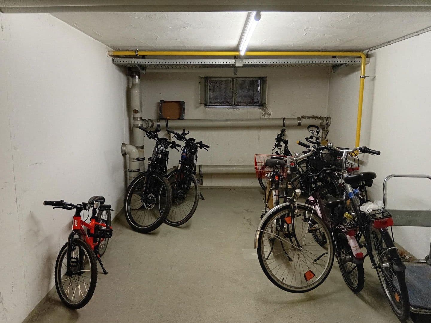 Pronájem bytu 1+1 40 m², Augsburger Str. 43, Dachau, Bavorsko Pronájem bytu 1+1 40 m², Augsburger Str. 43, Dachau, Bavorsko