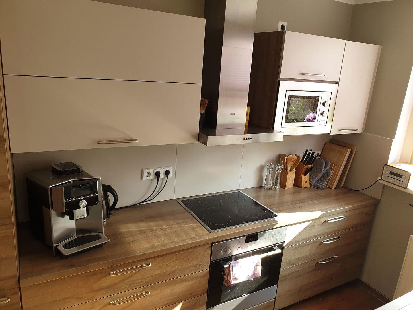 Pronájem bytu 5+1 100 m², Lupsteiner Weg 36, Berlin, Berlín Pronájem bytu 5+1 100 m², Lupsteiner Weg 36, Berlin, Berlín