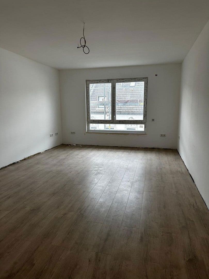 Pronájem bytu 4+kk 138 m², Essen, Severní Porýní-Vestfálsko Pronájem bytu 4+kk 138 m², Essen, Severní Porýní-Vestfálsko