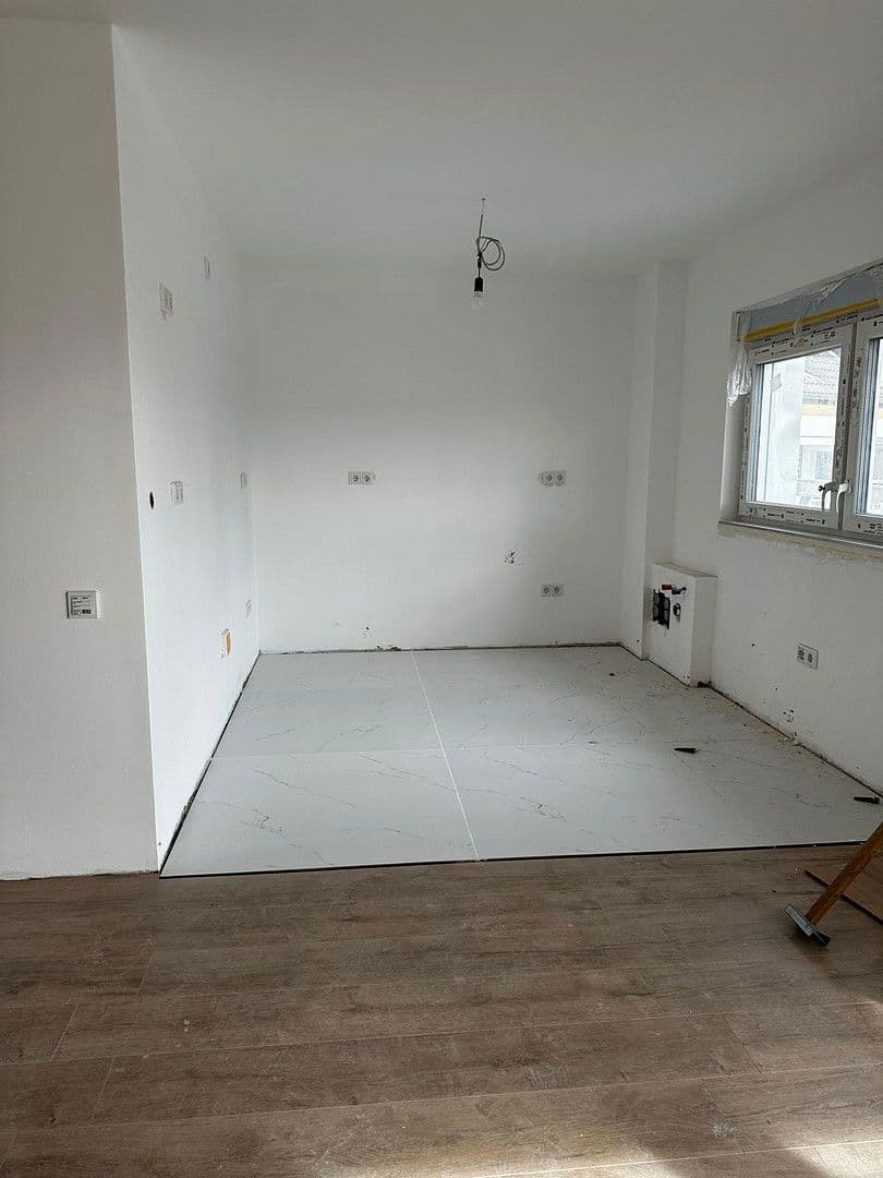 Pronájem bytu 4+kk 138 m², Essen, Severní Porýní-Vestfálsko Pronájem bytu 4+kk 138 m², Essen, Severní Porýní-Vestfálsko