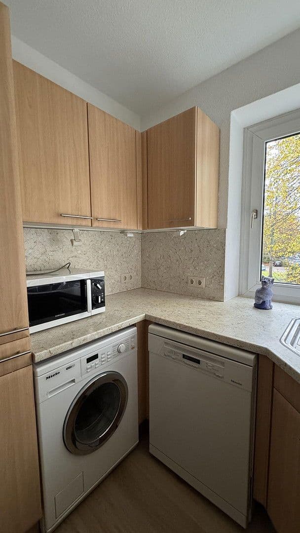 Pronájem bytu 2+kk 60 m², Jevenstedter Straße 51a, Hamburg, Hamburg Pronájem bytu 2+kk 60 m², Jevenstedter Straße 51a, Hamburg, Hamburg