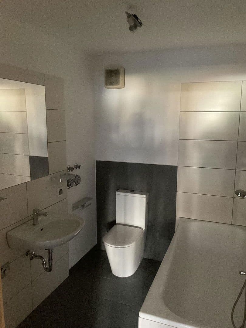 Pronájem bytu 2+1 57 m², Steghalden 6, Lörrach, Bádensko-Württembersko Pronájem bytu 2+1 57 m², Steghalden 6, Lörrach, Bádensko-Württembersko