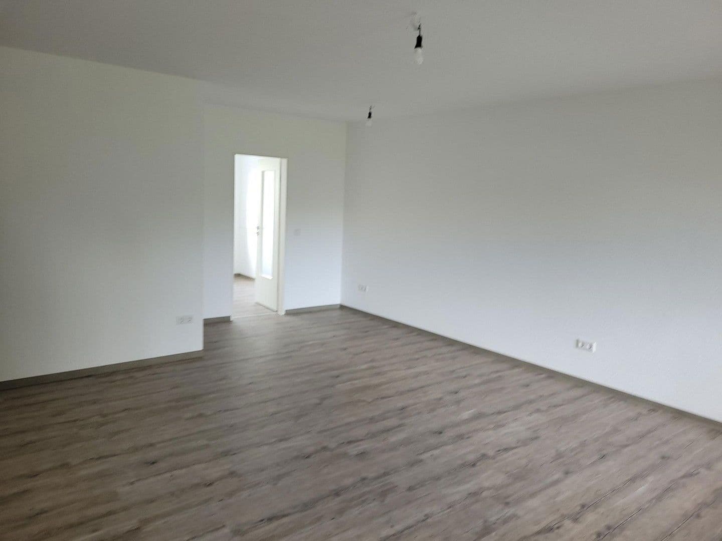Prodej domu 1.143 m², pozemek 1.420 m², Bochum, Severní Porýní-Vestfálsko Prodej domu 1.143 m², pozemek 1.420 m², Bochum, Severní Porýní-Vestfálsko