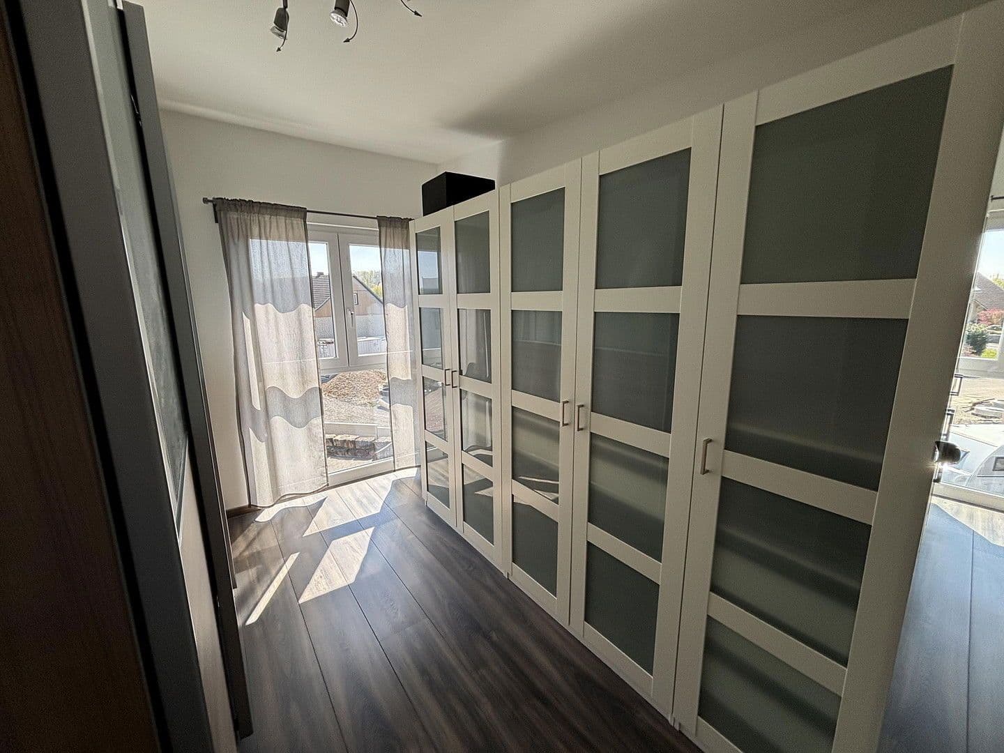 Pronájem bytu 5+1 185 m², Kieselbronner Straße 40, Pforzheim, Bádensko-Württembersko Pronájem bytu 5+1 185 m², Kieselbronner Straße 40, Pforzheim, Bádensko-Württembersko