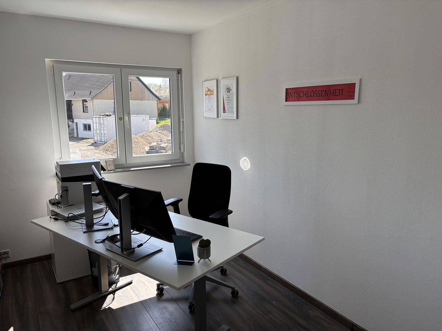 Pronájem bytu 5+1 185 m², Kieselbronner Straße 40, Pforzheim, Bádensko-Württembersko Pronájem bytu 5+1 185 m², Kieselbronner Straße 40, Pforzheim, Bádensko-Württembersko