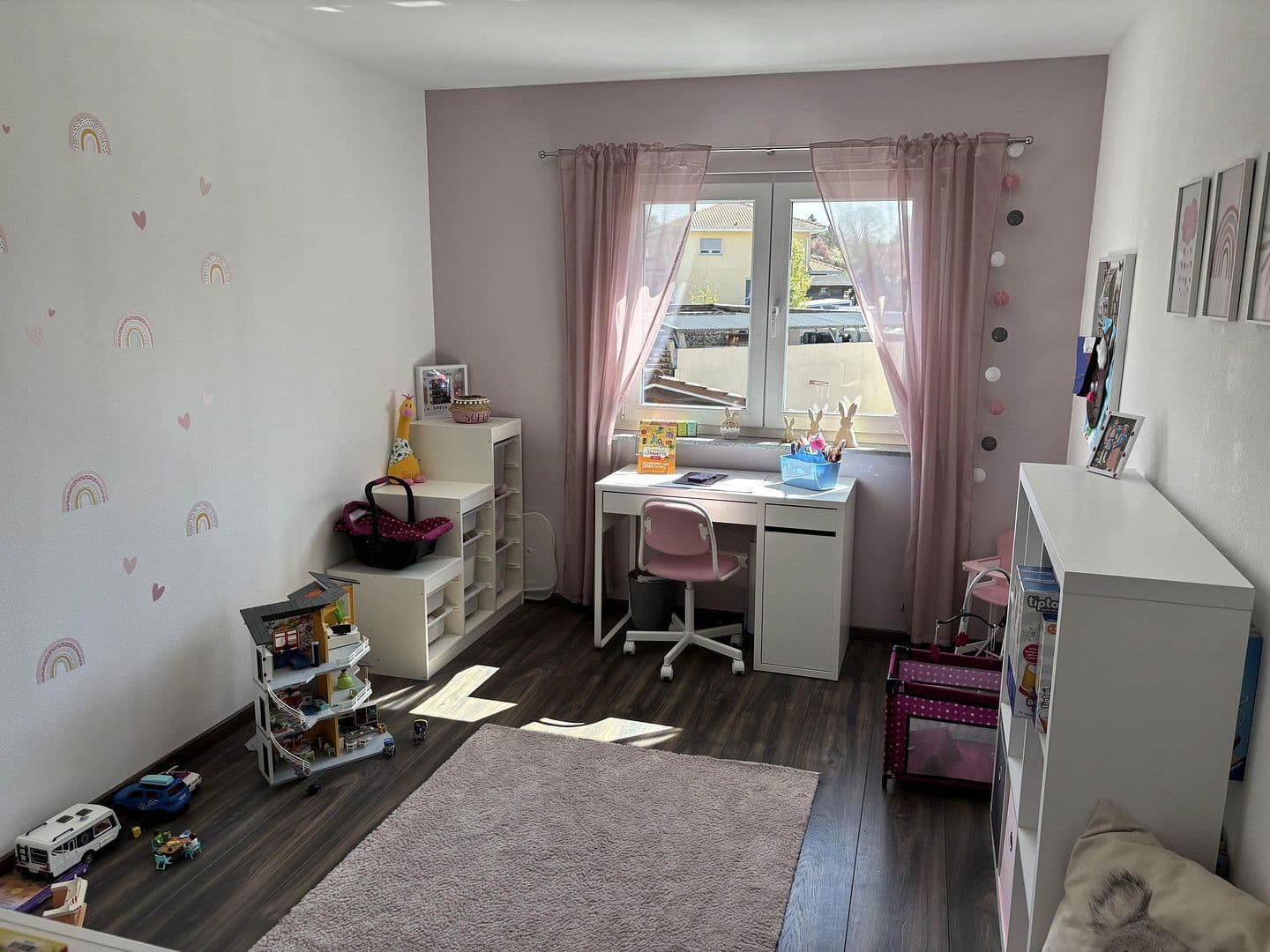 Pronájem bytu 5+1 185 m², Kieselbronner Straße 40, Pforzheim, Bádensko-Württembersko Pronájem bytu 5+1 185 m², Kieselbronner Straße 40, Pforzheim, Bádensko-Württembersko