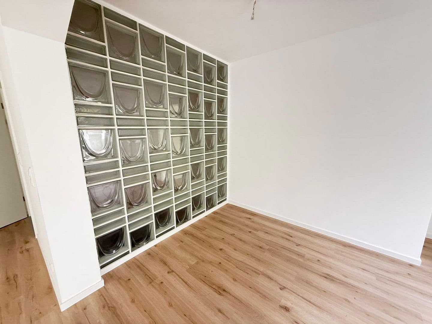 Prodej bytu 6+1 163 m², Essen, Severní Porýní-Vestfálsko Prodej bytu 6+1 163 m², Essen, Severní Porýní-Vestfálsko