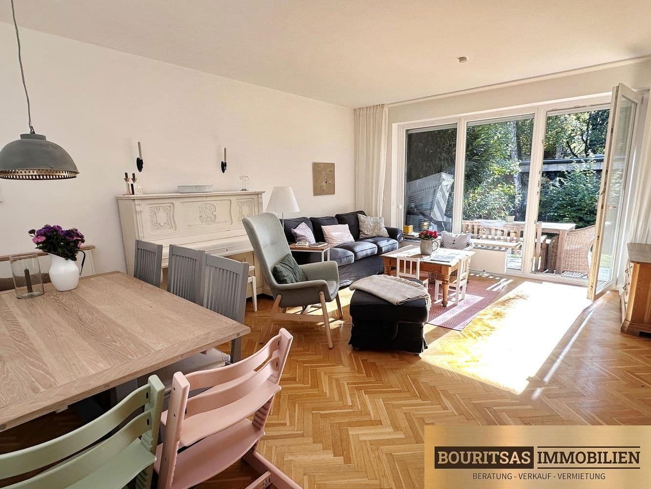 Prodej bytu 4+1 100 m², Hamburg, Hamburg Prodej bytu 4+1 100 m², Hamburg, Hamburg