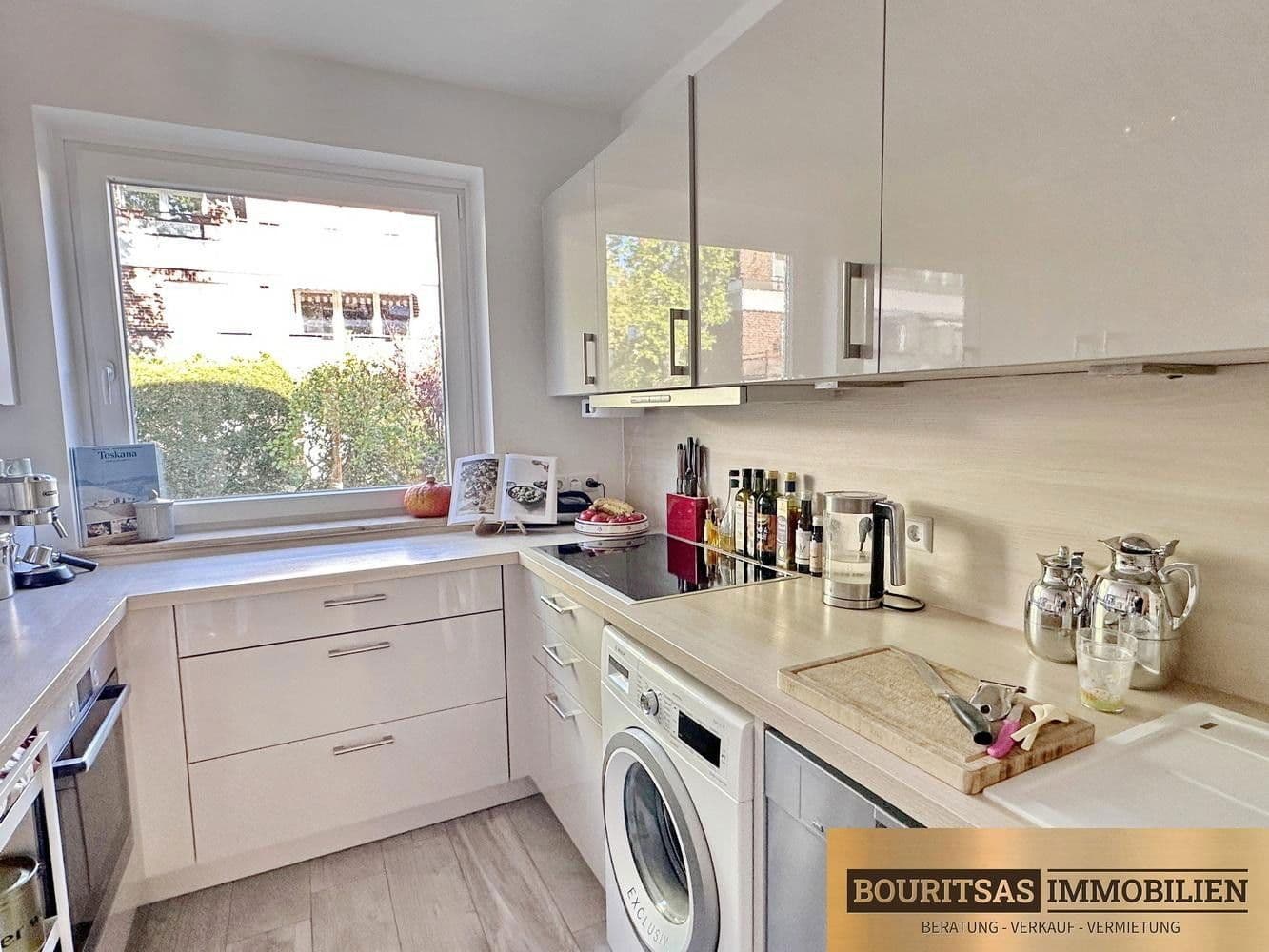 Prodej bytu 4+1 100 m², Hamburg, Hamburg Prodej bytu 4+1 100 m², Hamburg, Hamburg