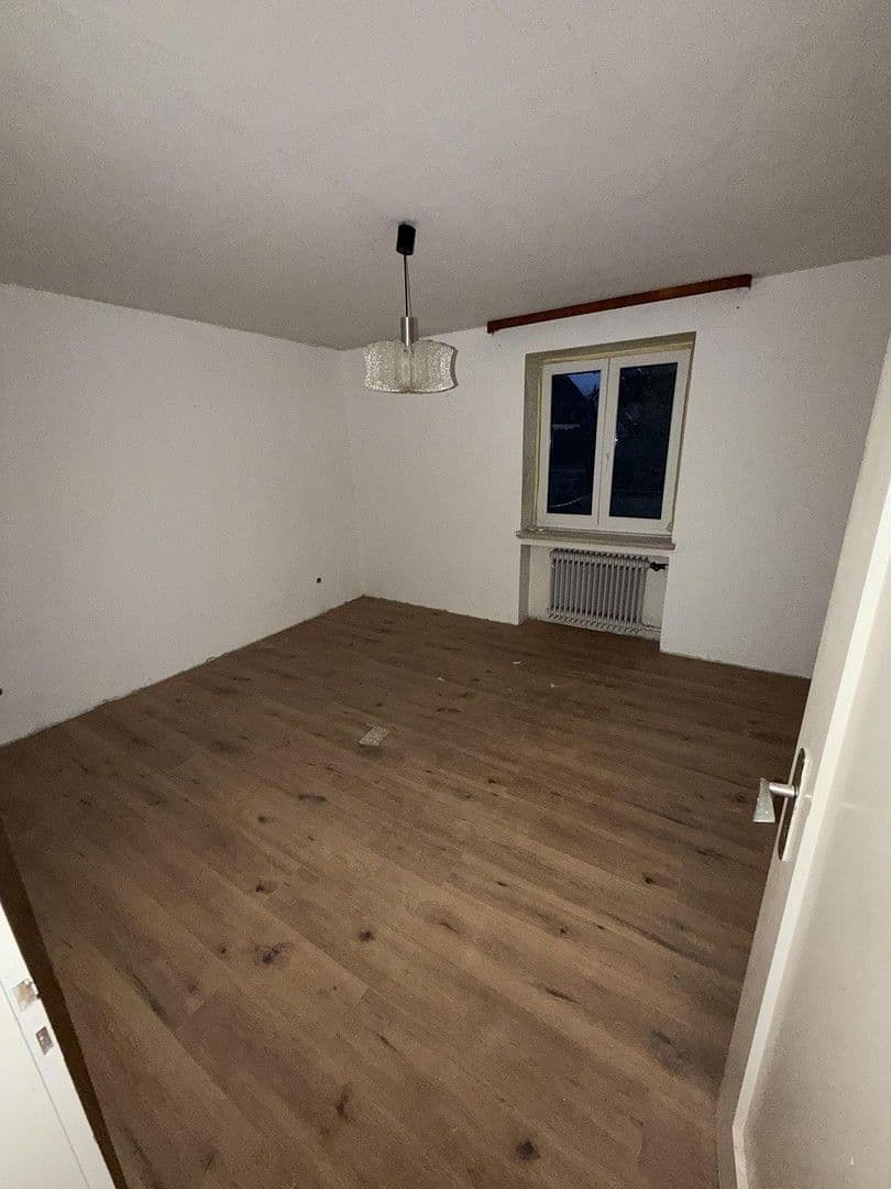 Prodej domu 240 m², pozemek 600 m², Petershausen, Bavorsko Prodej domu 240 m², pozemek 600 m², Petershausen, Bavorsko