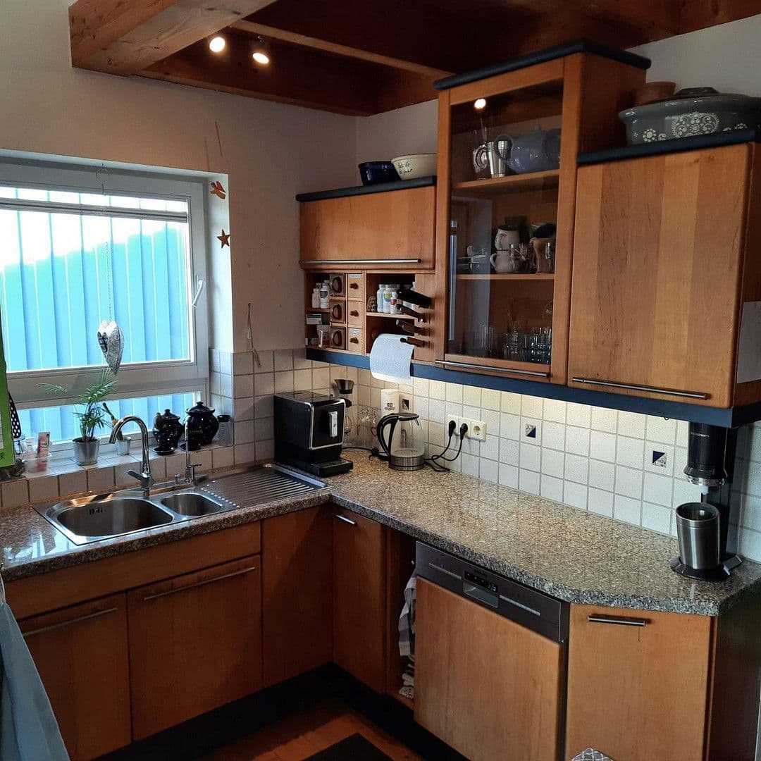 Prodej domu 243 m², pozemek 934 m², Simmozheim, Bádensko-Württembersko Prodej domu 243 m², pozemek 934 m², Simmozheim, Bádensko-Württembersko