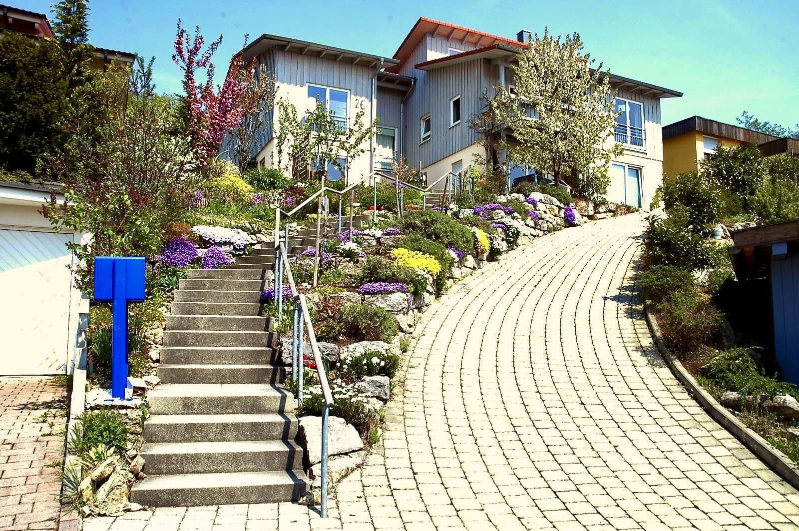 Prodej domu 243 m², pozemek 934 m², Simmozheim, Bádensko-Württembersko Prodej domu 243 m², pozemek 934 m², Simmozheim, Bádensko-Württembersko