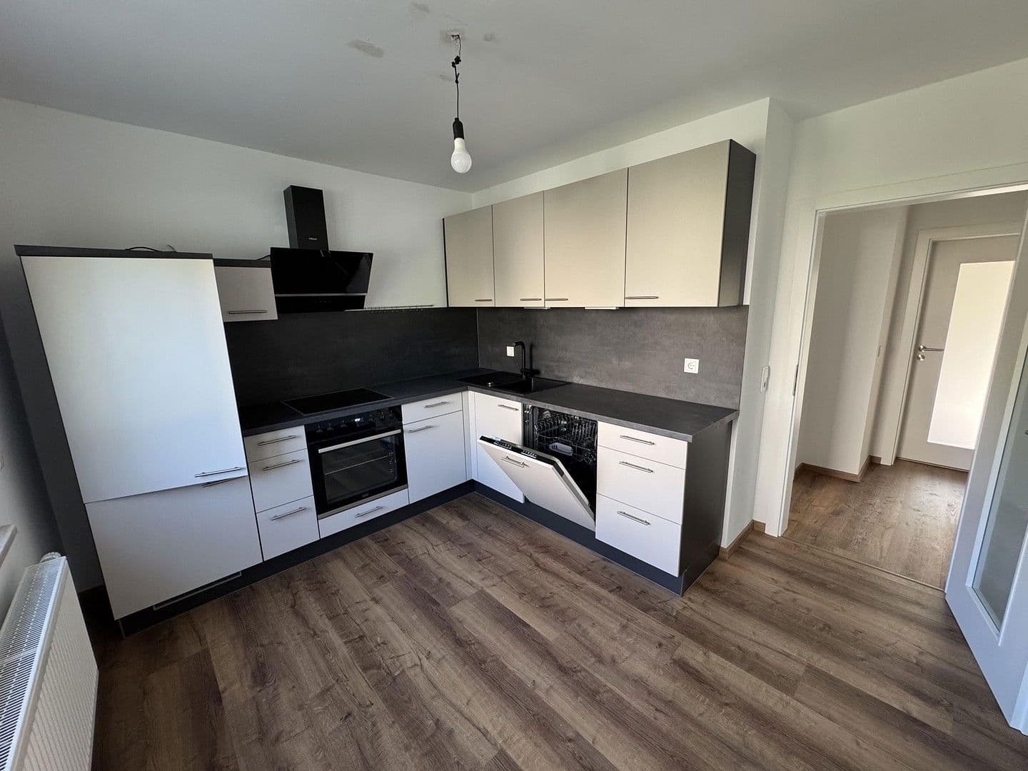 Pronájem bytu 2+1 78 m², Wilhelmstraße, Stein, Bavorsko Pronájem bytu 2+1 78 m², Wilhelmstraße, Stein, Bavorsko