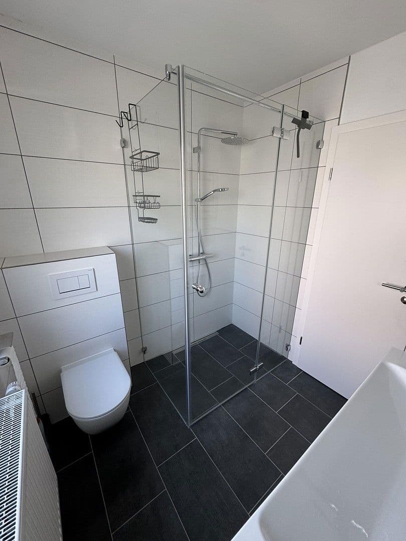 Pronájem bytu 2+1 78 m², Wilhelmstraße, Stein, Bavorsko Pronájem bytu 2+1 78 m², Wilhelmstraße, Stein, Bavorsko