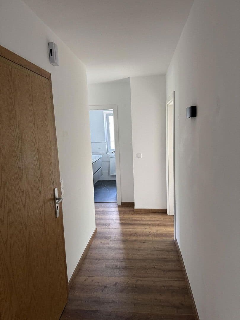 Pronájem bytu 2+1 78 m², Wilhelmstraße, Stein, Bavorsko Pronájem bytu 2+1 78 m², Wilhelmstraße, Stein, Bavorsko
