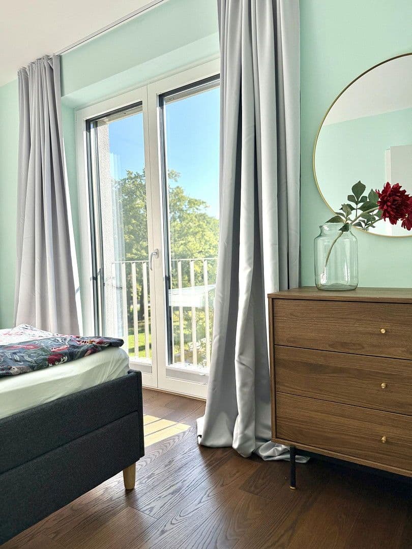 Pronájem bytu 3+1 93 m², München, Bavorsko Pronájem bytu 3+1 93 m², München, Bavorsko