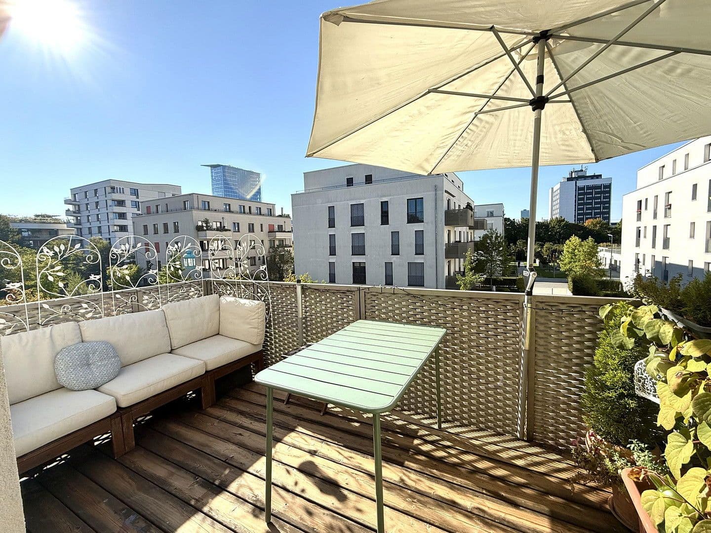 Pronájem bytu 3+1 93 m², München, Bavorsko Pronájem bytu 3+1 93 m², München, Bavorsko