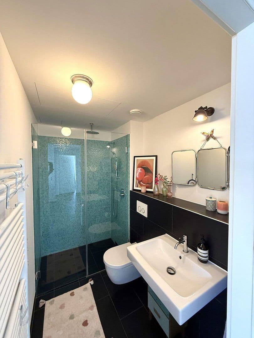 Pronájem bytu 3+1 93 m², München, Bavorsko Pronájem bytu 3+1 93 m², München, Bavorsko