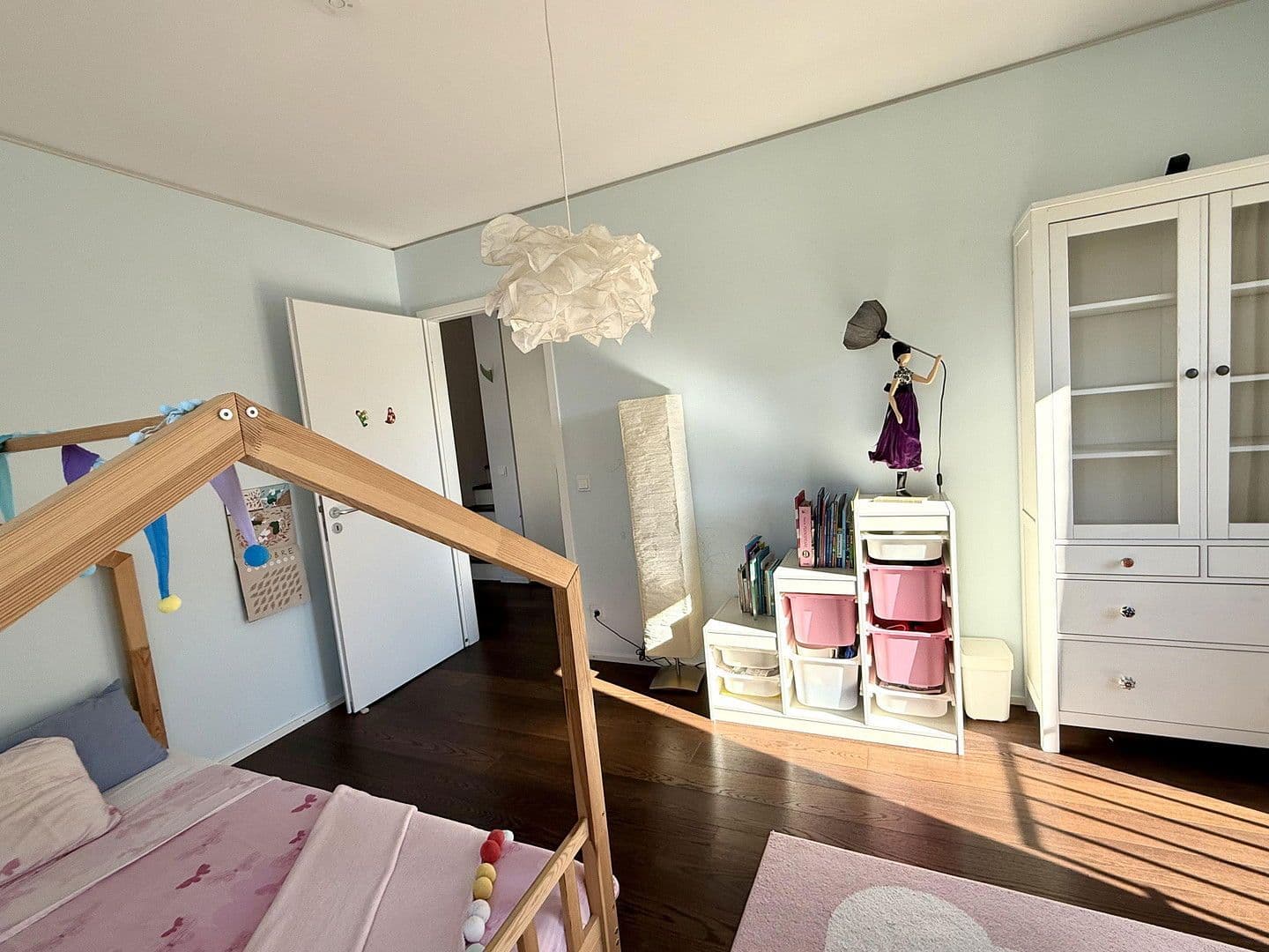 Pronájem bytu 3+1 93 m², München, Bavorsko Pronájem bytu 3+1 93 m², München, Bavorsko